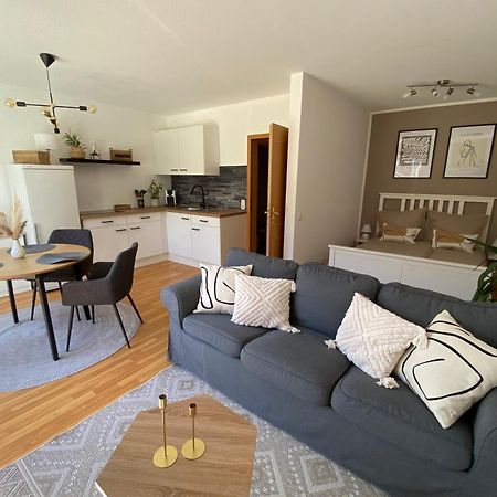 יינה Stilvolles Appartement מראה חיצוני תמונה