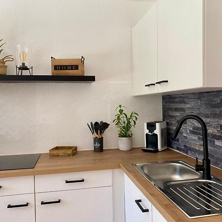יינה Stilvolles Appartement מראה חיצוני תמונה