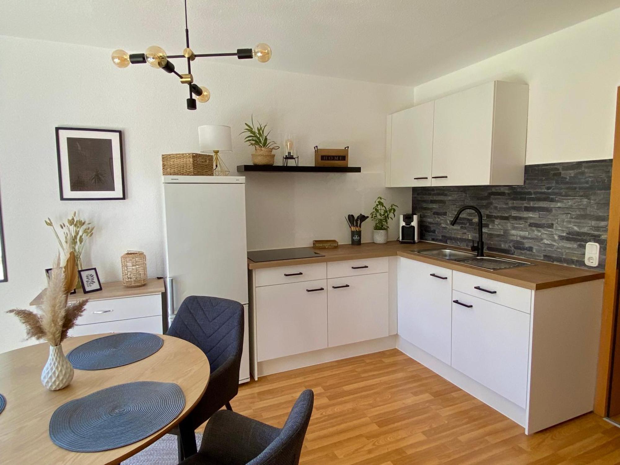 יינה Stilvolles Appartement מראה חיצוני תמונה